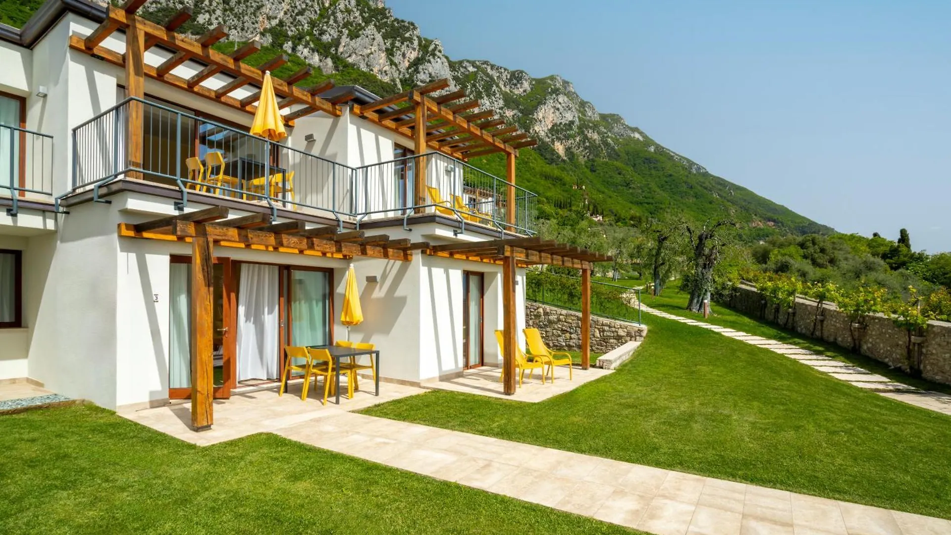 גרגננו Residence Dany Appartamenti Con Cucina Vista Lago Piscina E Parcheggio 3*,