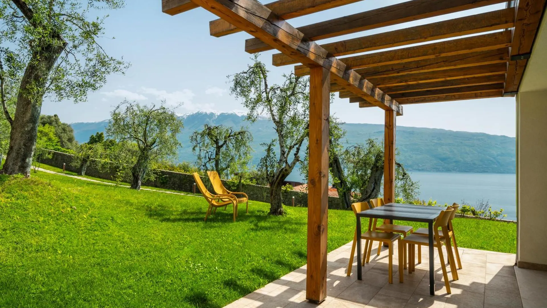מלון דירות גרגננו Residence Dany Appartamenti Con Cucina Vista Lago Piscina E Parcheggio