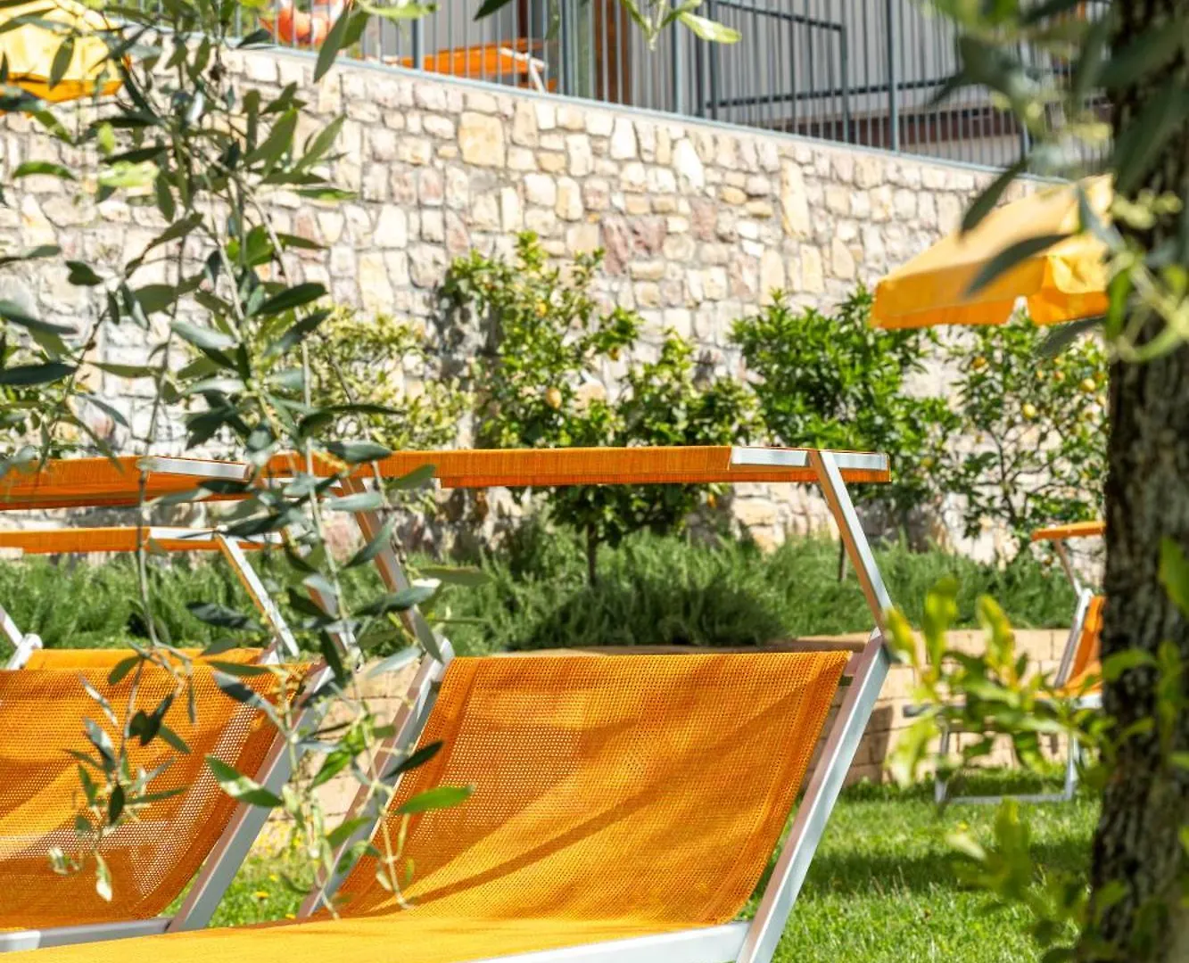 גרגננו Residence Dany Appartamenti Con Cucina Vista Lago Piscina E Parcheggio